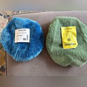 NWT Blue and Green toilet seat covers.